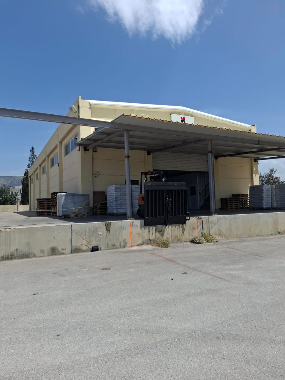 Επαγγελματικός χώρος Ασπρόπυργο